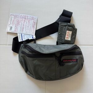 NWT Nomadic's Wise-walker WL27